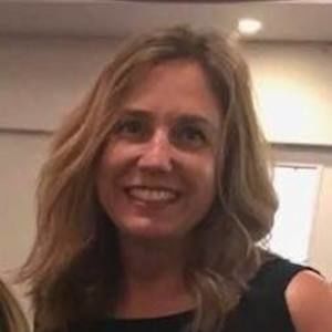 Meet your Posher, Kelli